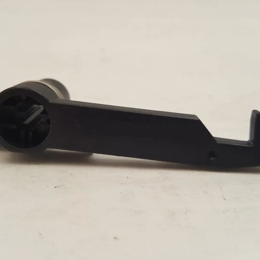HP Right Side Scanner Latch | RC1-2499-000 | for LJ M1522 / 3050 / 3052 / 3055